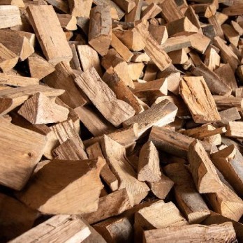 Bois de chauffage coupé en 33 cm (le stère)